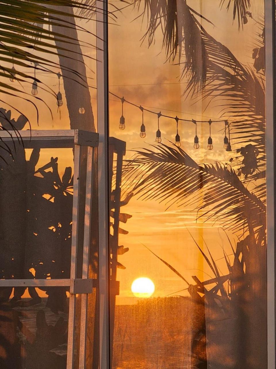 The Sunset Villa ディフューシ エクステリア 写真